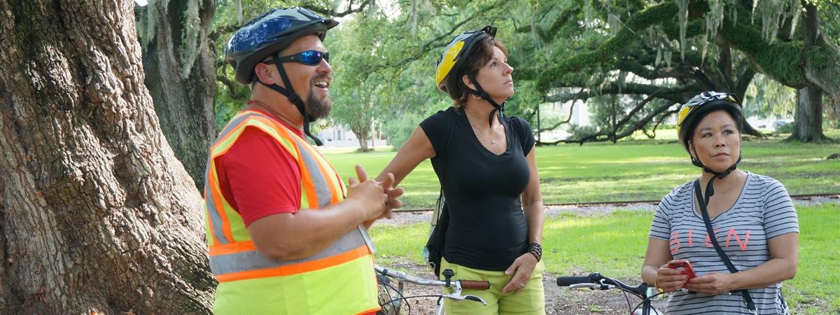 French Quarter & Garden District Bike Tour - New Orleans, LA | Tripster