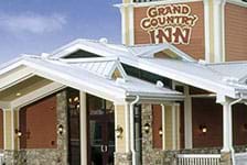 Grand Country Inn/ Indoor & Outdoor Water Park - Branson, MO