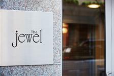 The Jewel, a Club Quarters Hotel, Opposite Rockefeller Center - New York, NY