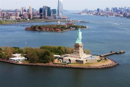 Guided Tour of the Statue of Liberty and Pedestal Access