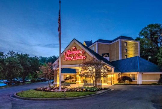 Hampton Inn and Suites On The Parkway