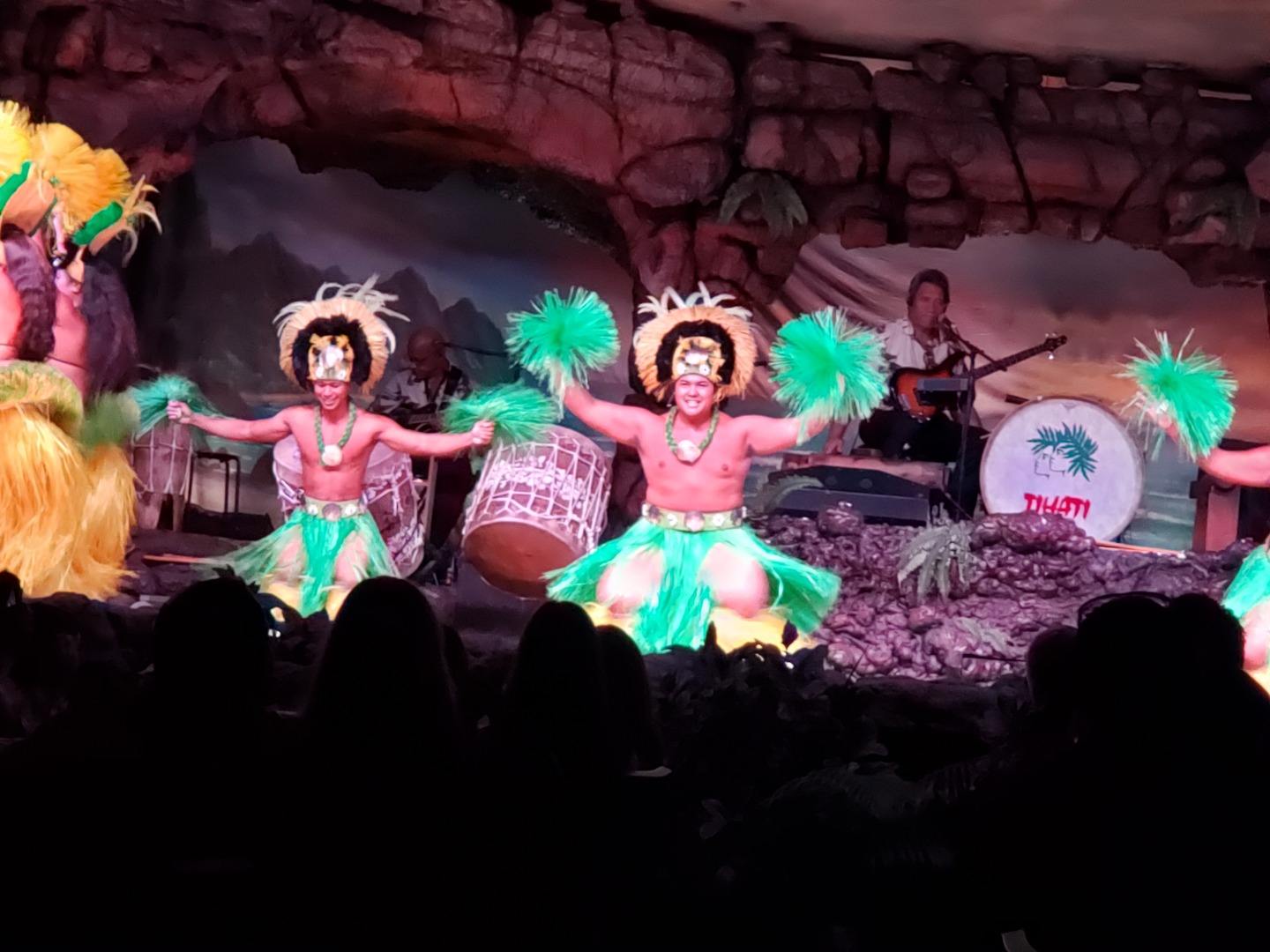 Drums of the Pacific Luau Maui, Hawaii Maui Luaus Tripster