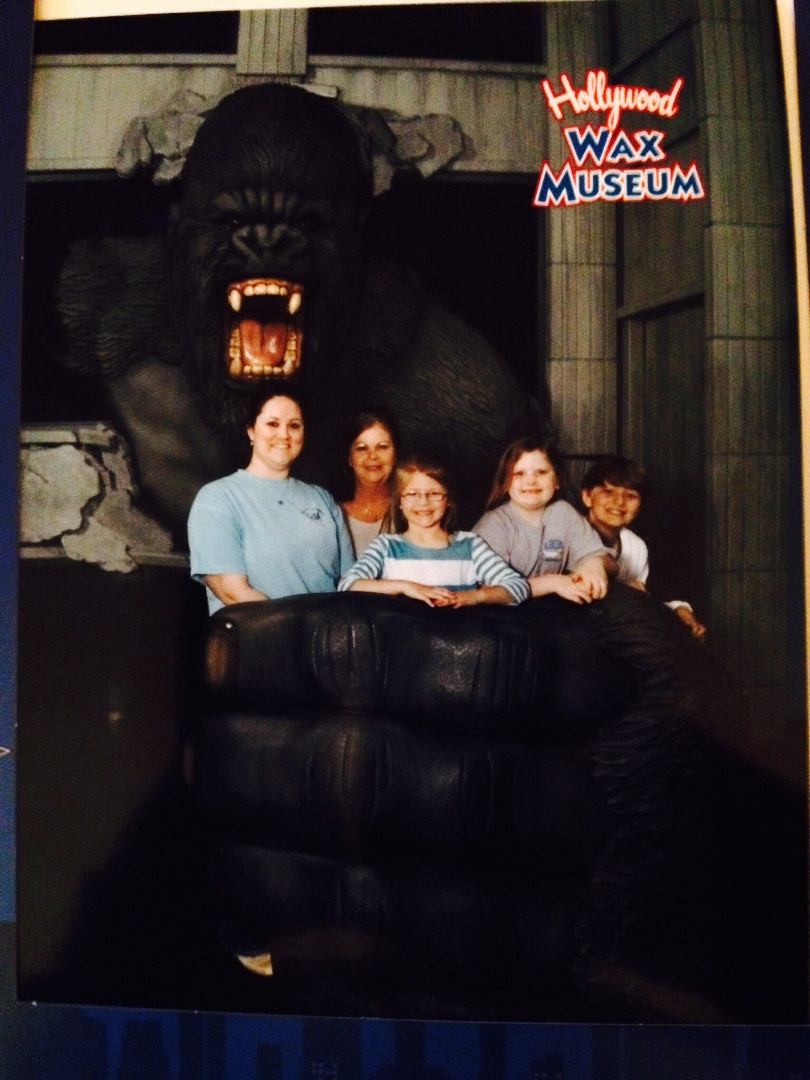 Hollywood Wax Museum, Castle of Chaos, Shoot for the Stars MiniGolf